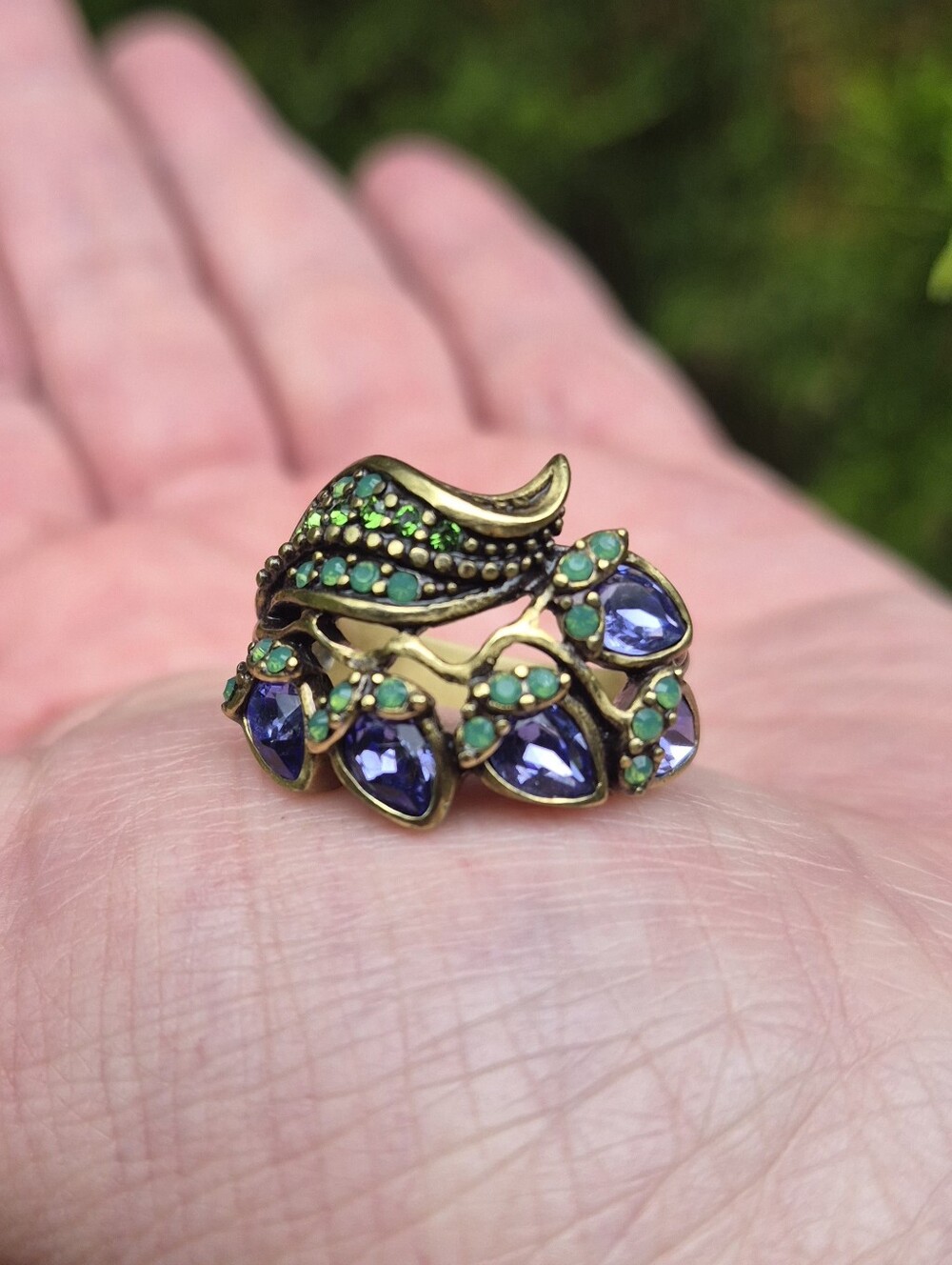Heidi Daus Leaf Blue Fruit Berries Berry Crystal Ring Size 8 Retired Rare - Picture 7 of 8
